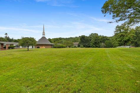 529 Danbury Road Wilton CT 06897