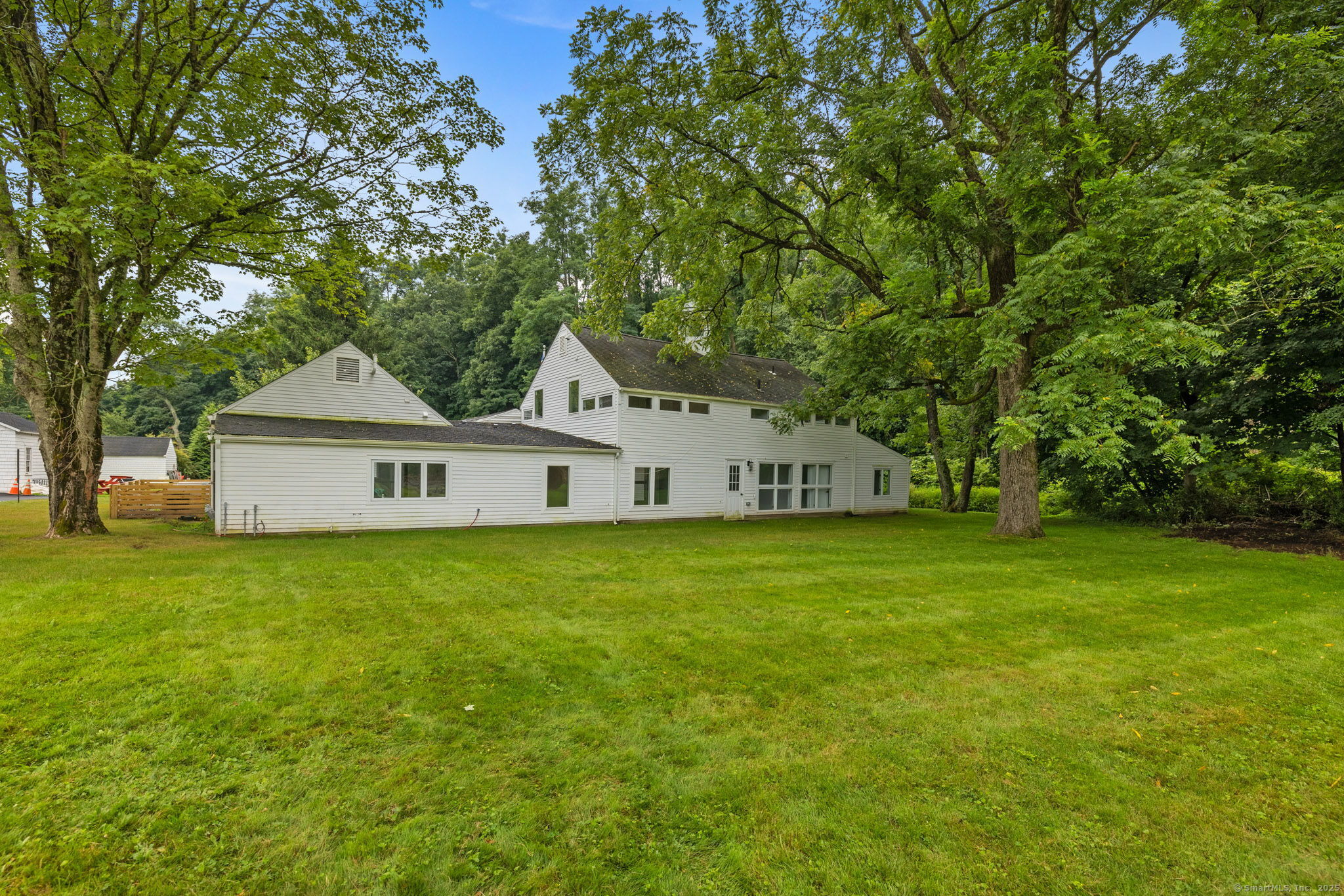529 Danbury Road Wilton CT 06897