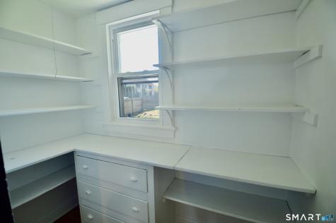 48 Riverview Place Stratford CT 06615