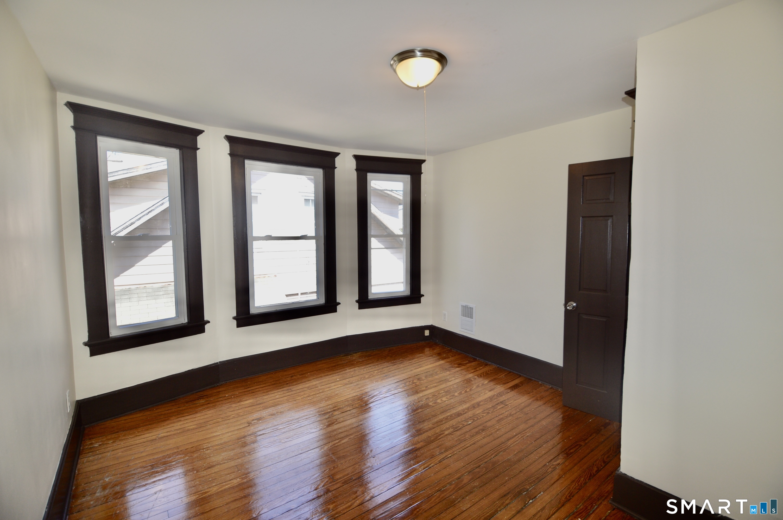 48 Riverview Place Stratford CT 06615