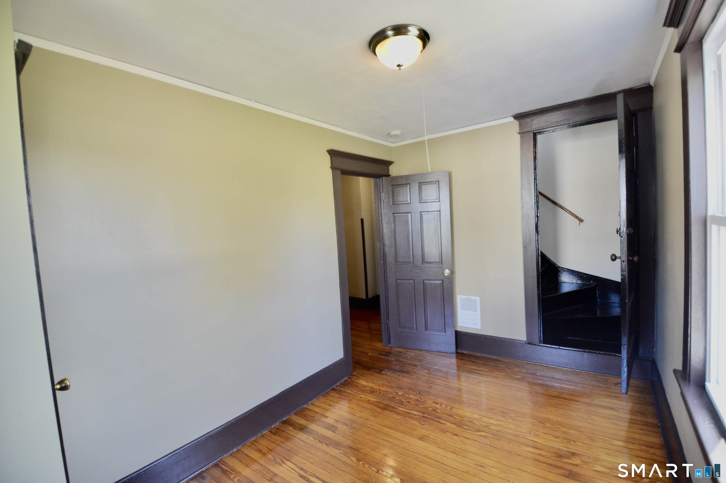 48 Riverview Place Stratford CT 06615