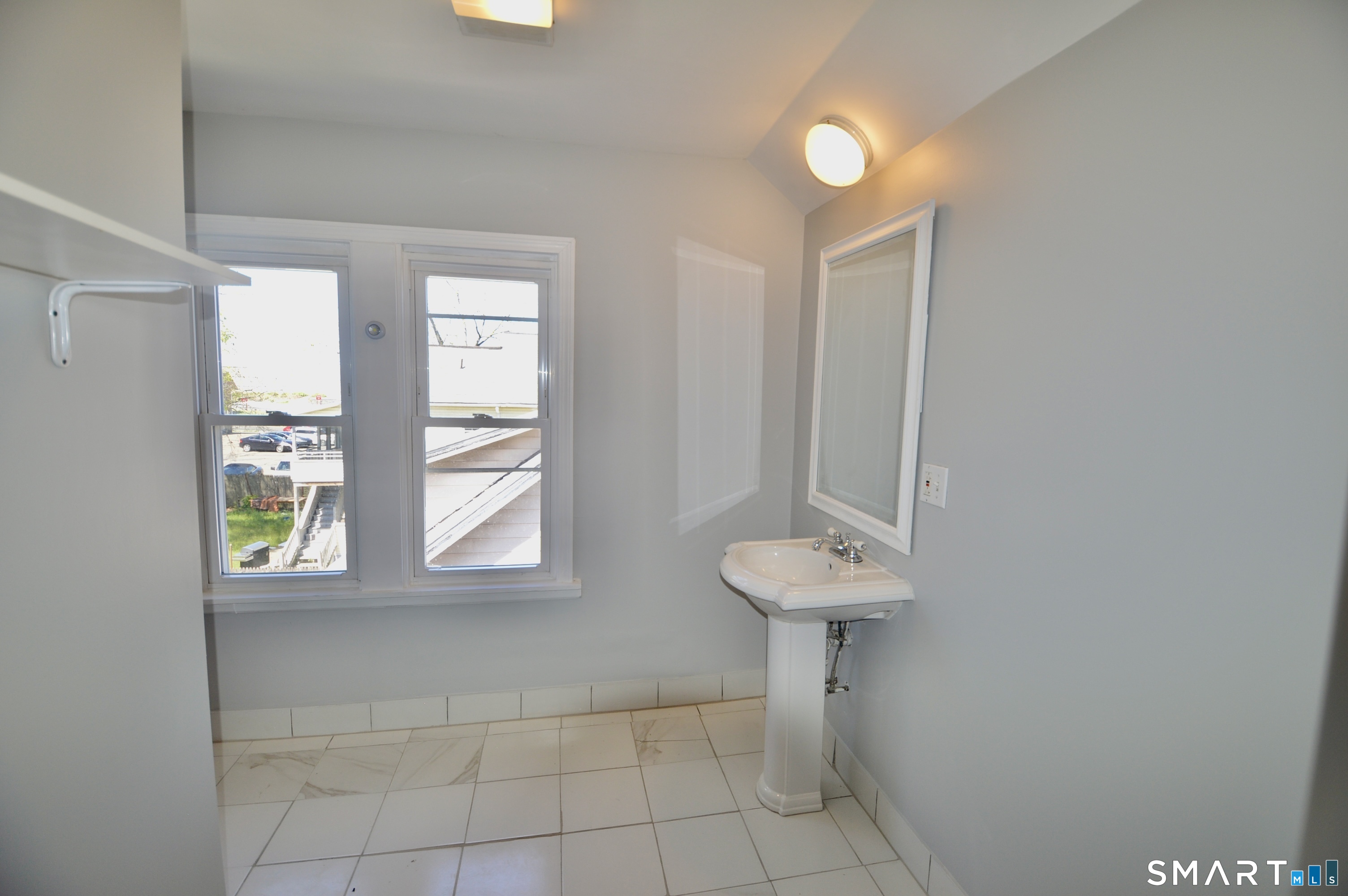 48 Riverview Place Stratford CT 06615
