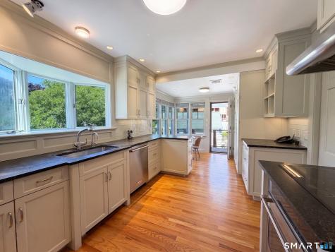 17 Seaview Avenue Branford CT 06405
