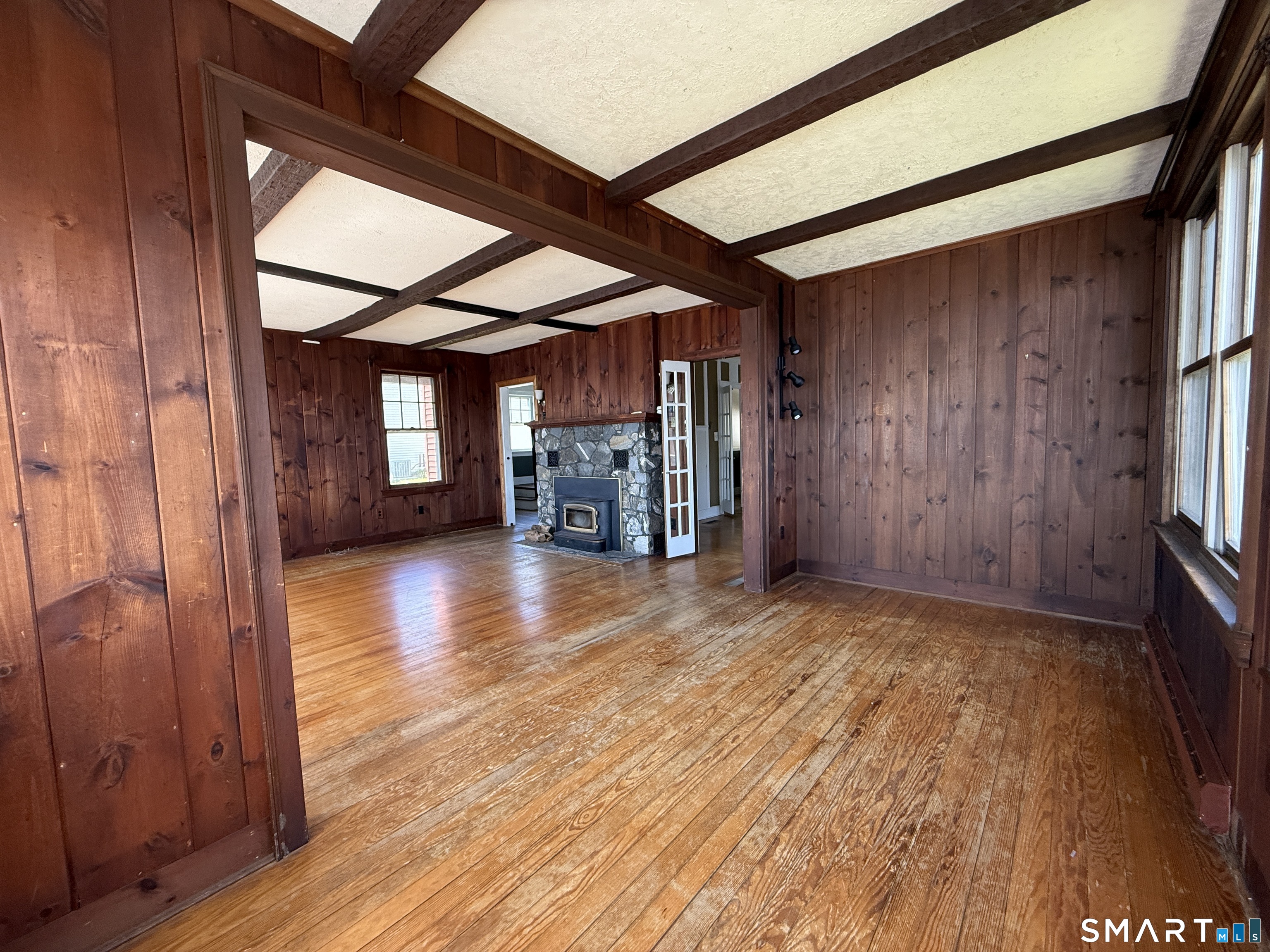 16 Lakeview West Park Columbia CT 06237