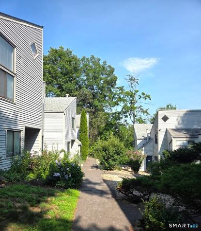12 Talcott Forest Road Farmington CT 06032