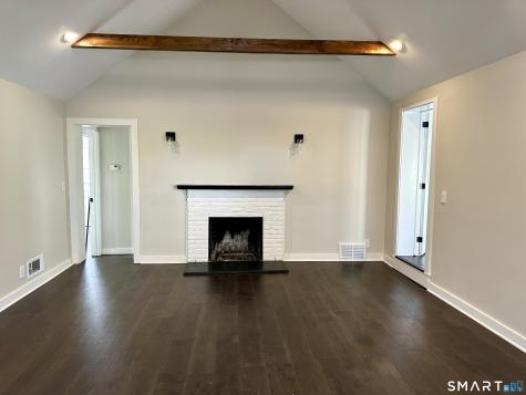 13 South Street Washington CT 06793