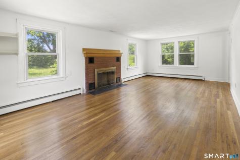 201 Main Street Hampton CT 06247