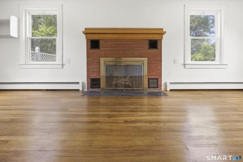 201 Main Street Hampton CT 06247