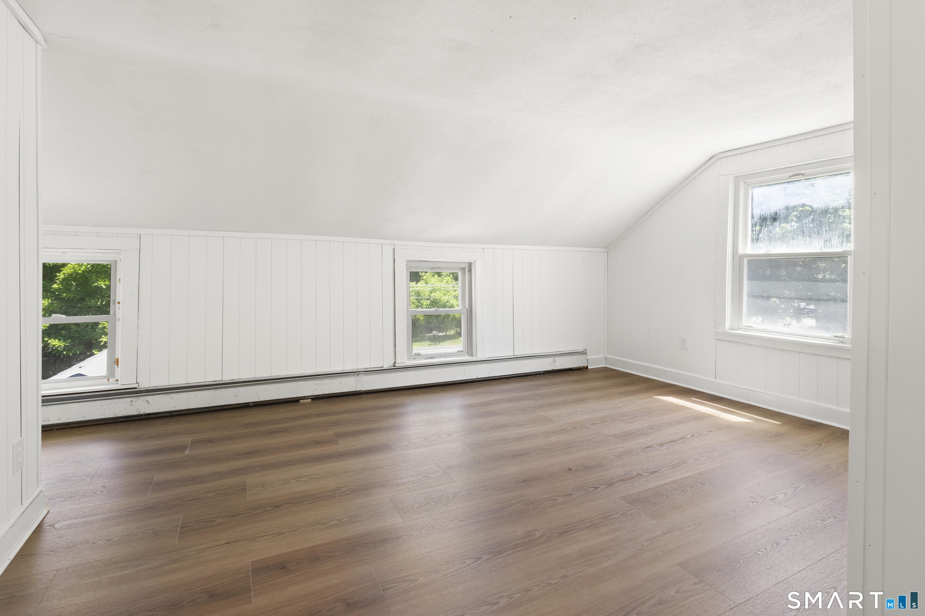 201 Main Street Hampton CT 06247