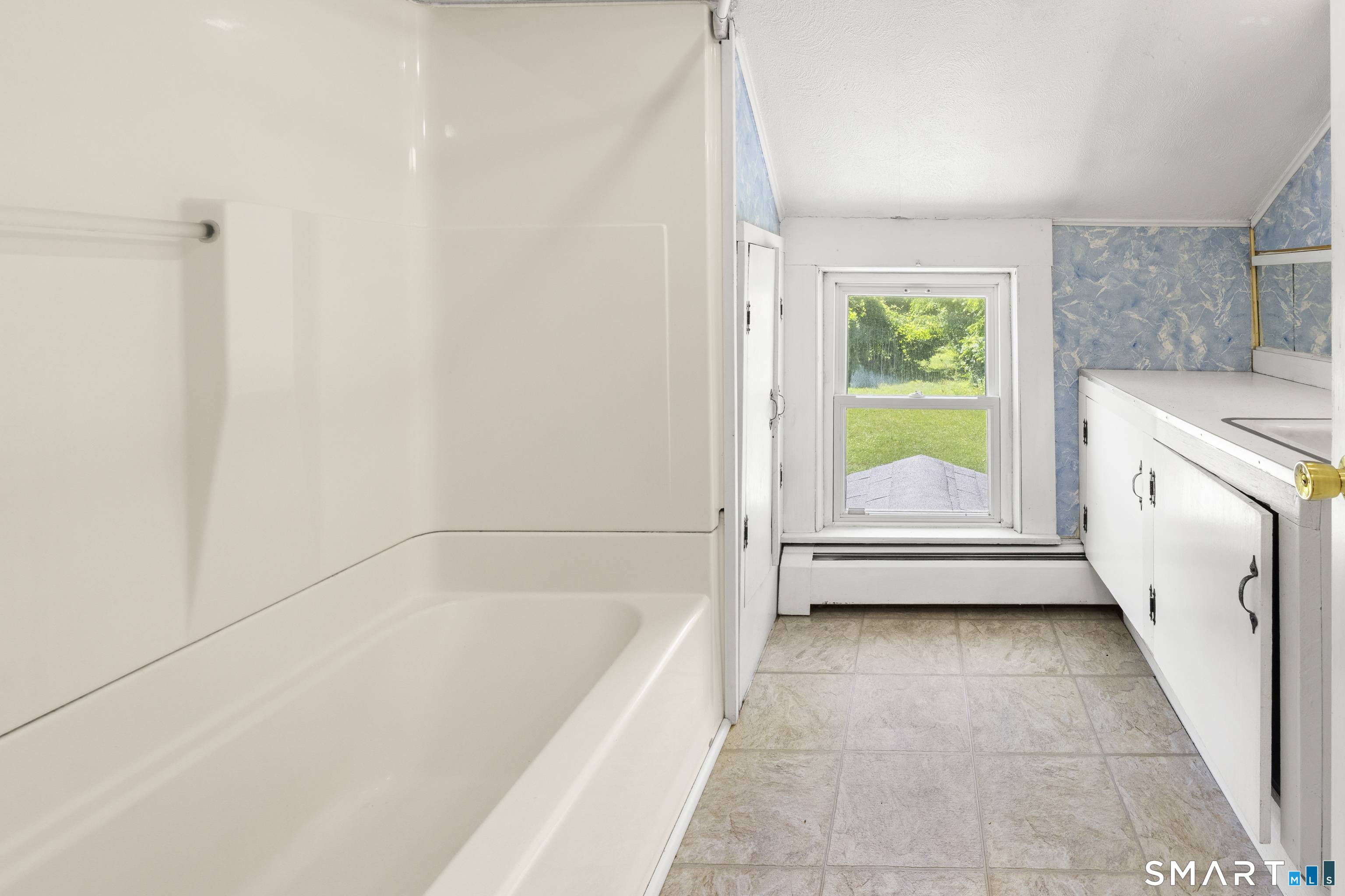 201 Main Street Hampton CT 06247