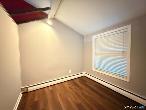 183 Sugar Street Newtown CT 06470