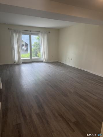 93 Park Avenue Danbury CT 06810