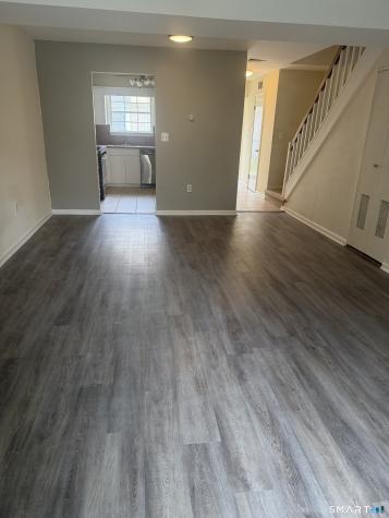 93 Park Avenue Danbury CT 06810