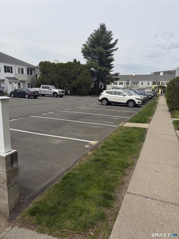 93 Park Avenue Danbury CT 06810