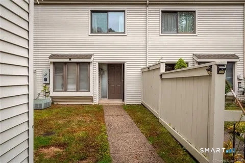 101 Farmington Chase Crescent Farmington CT 06032