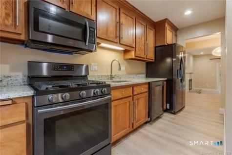 101 Farmington Chase Crescent Farmington CT 06032