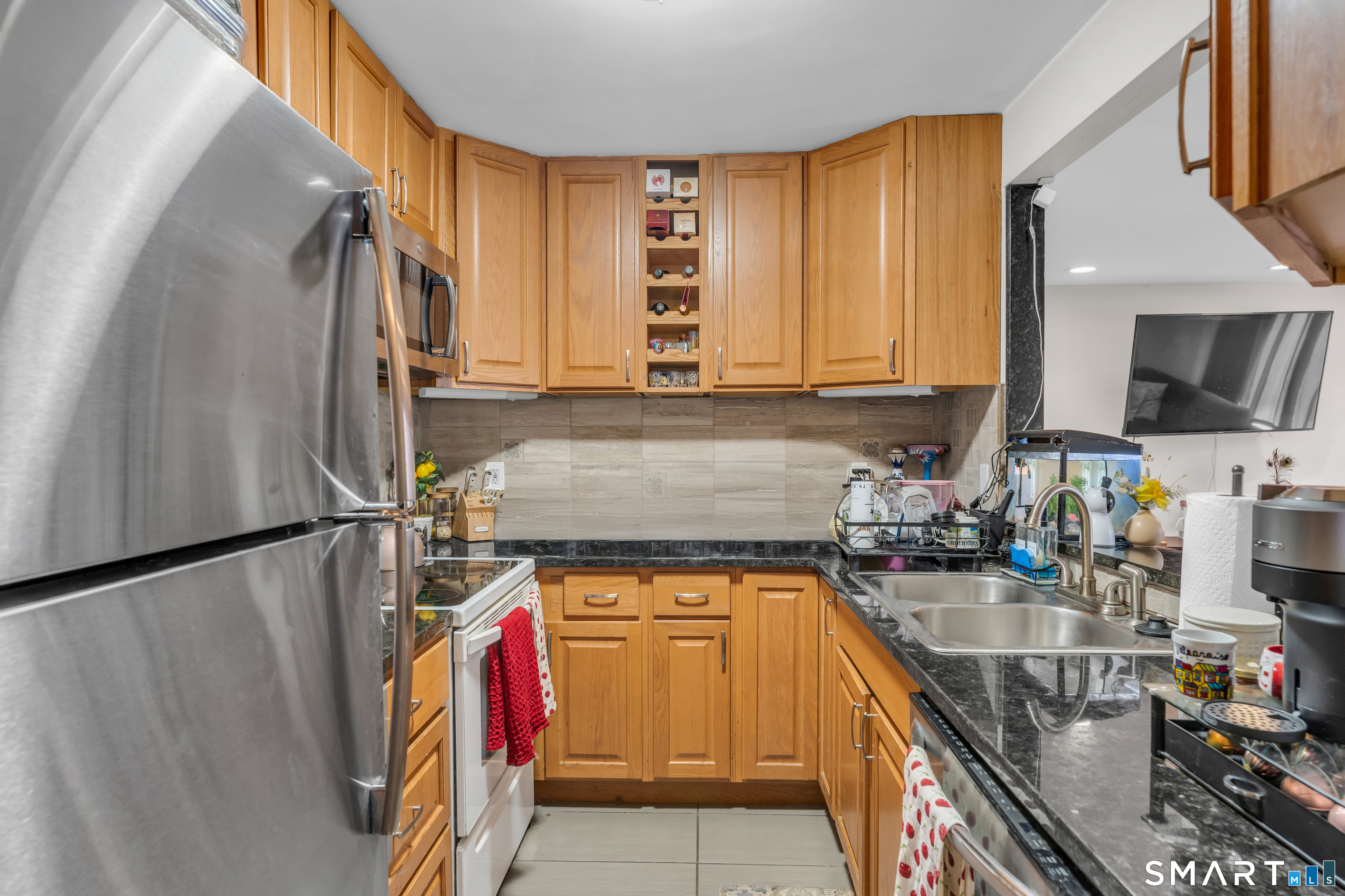 175 Mill Pond Road Hamden CT 06518