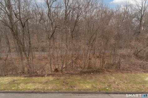 175 Mill Pond Road Hamden CT 06518