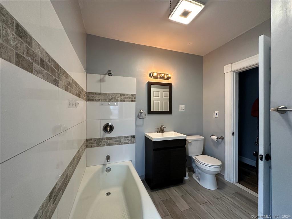12 Woodland Street New Britain CT 06051
