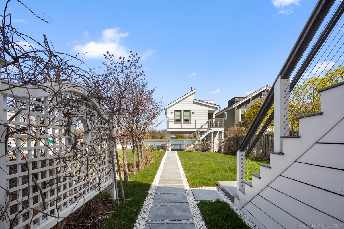 11 Old Mill Road Westport CT 06880