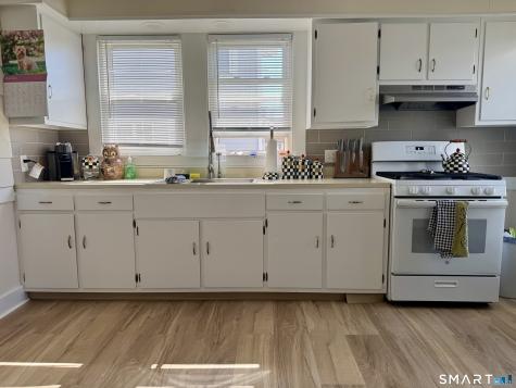 22 Edward Street East Haven CT 06512