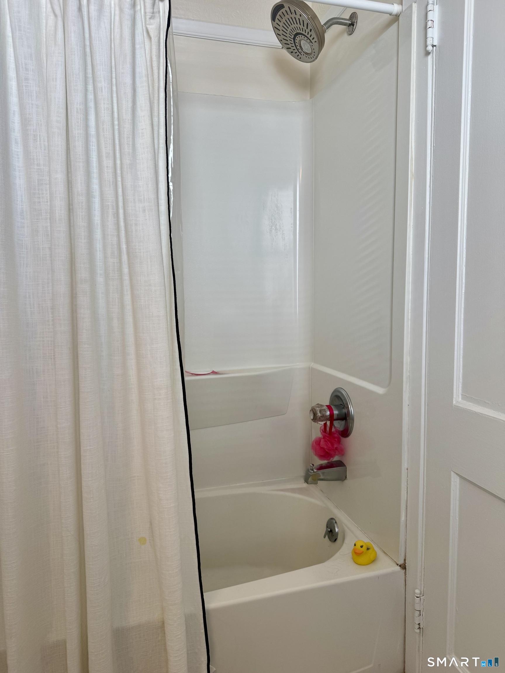 22 Edward Street East Haven CT 06512
