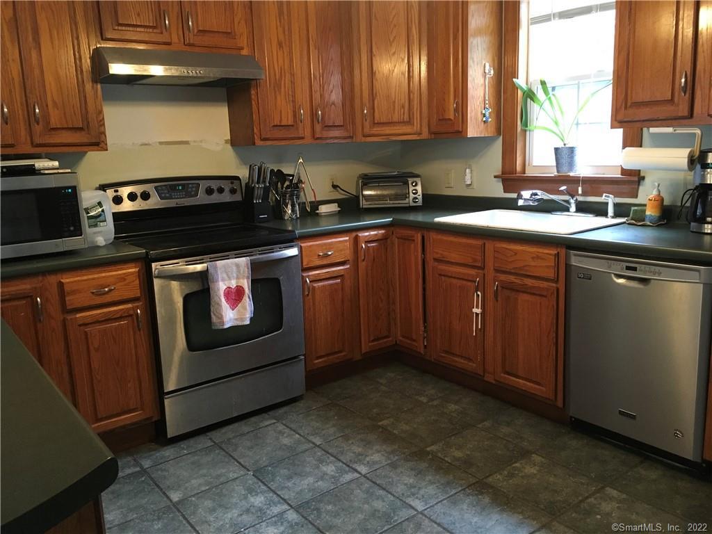 66 White Oak Road Mansfield CT 06268