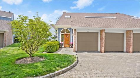 162 Regents Park Westport CT 06880