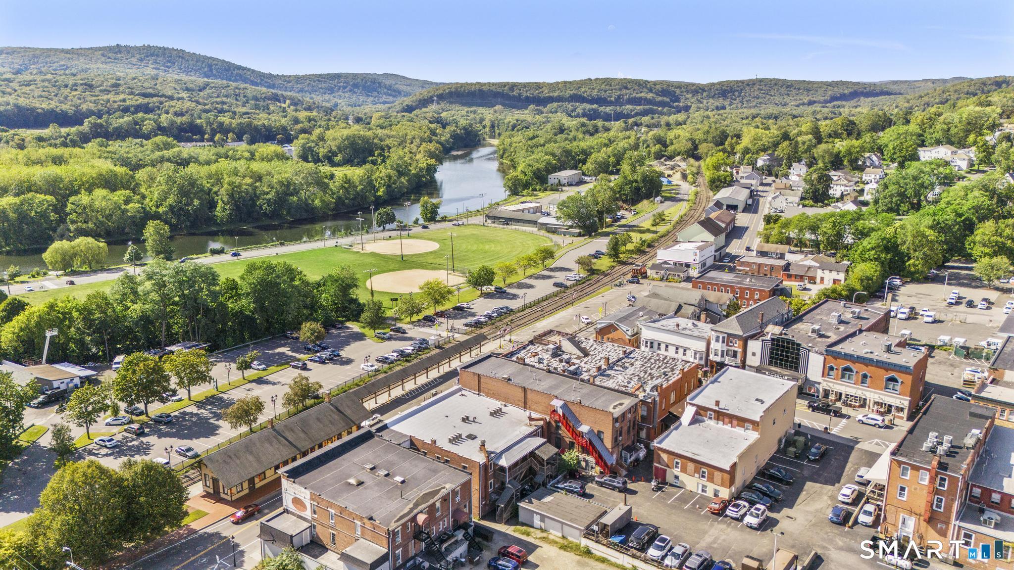 14 Railroad Street New Milford CT 06776