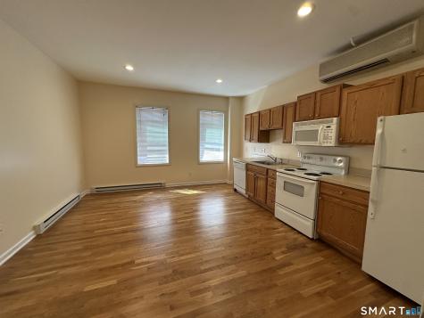 14 Railroad Street New Milford CT 06776