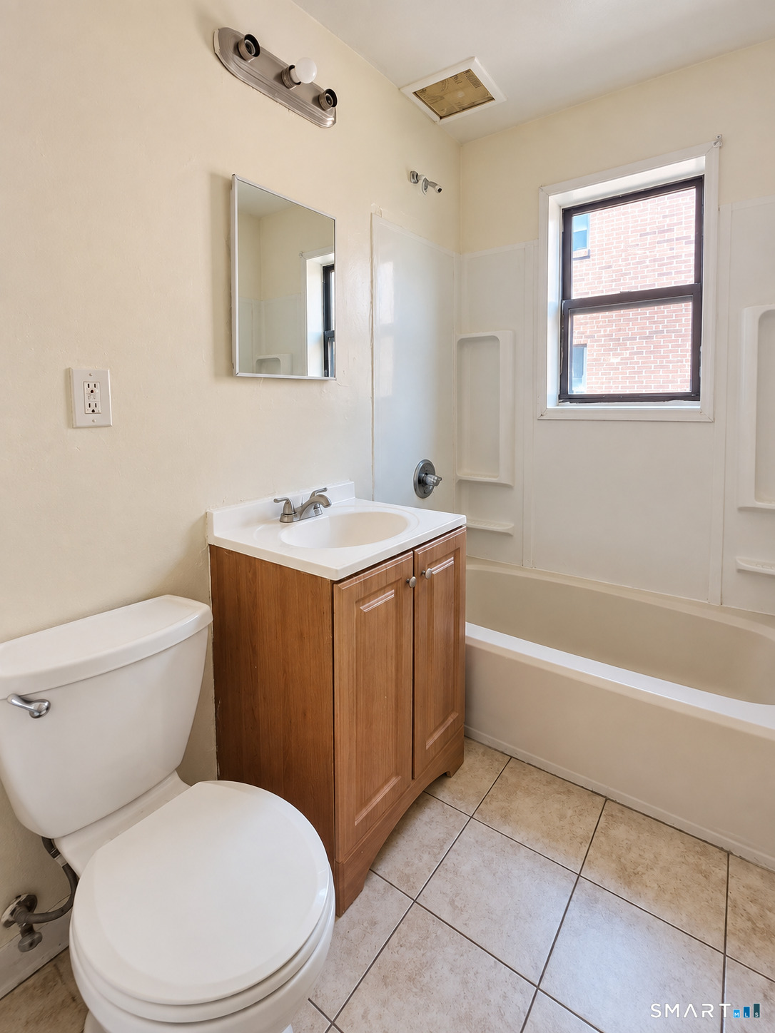 241 Laurel Street Hartford CT 06105