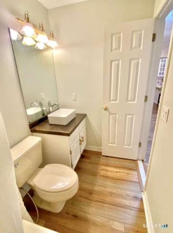 606 Foxboro Drive Norwalk CT 06851