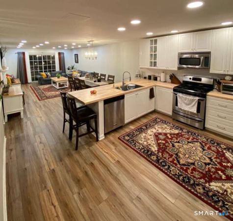 606 Foxboro Drive Norwalk CT 06851