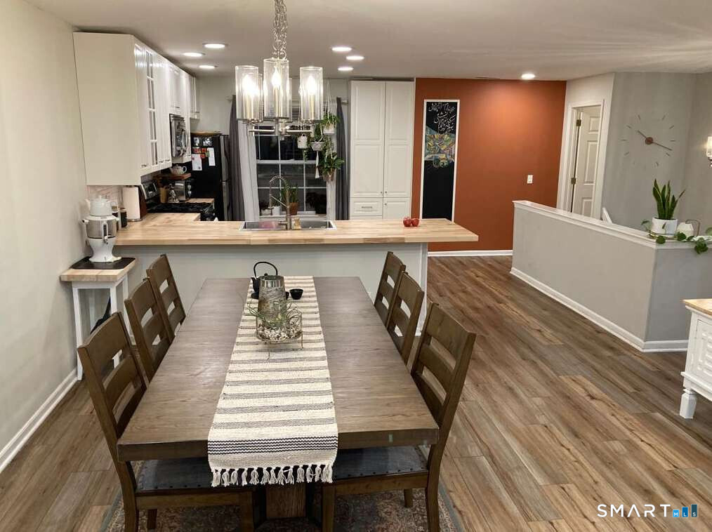 606 Foxboro Drive Norwalk CT 06851