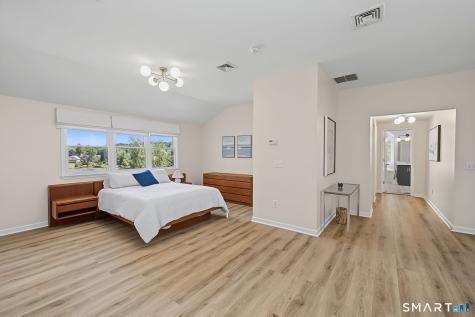 14 Shore Road Danbury CT 06811