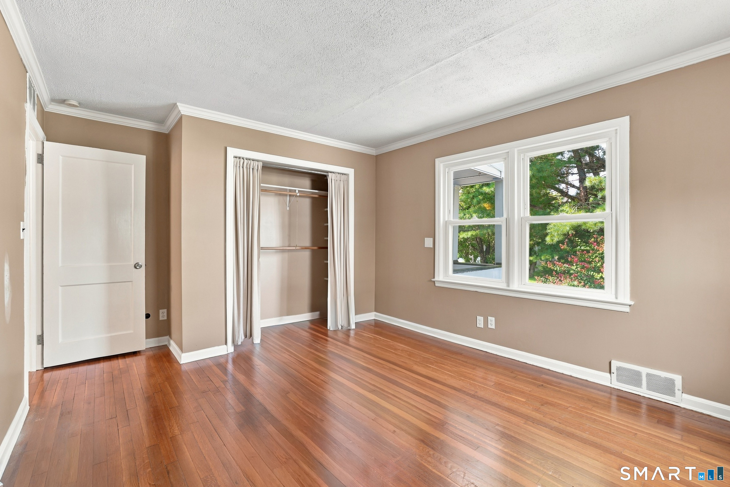32 Van Buskirk Avenue Stamford CT 06902
