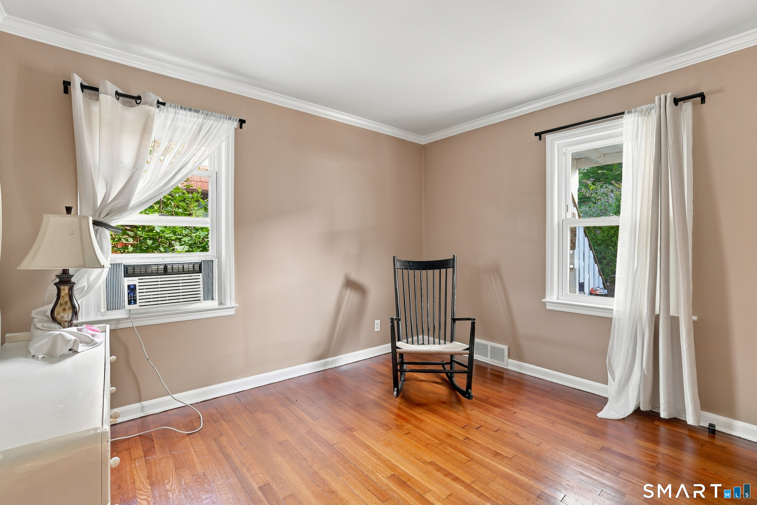 32 Van Buskirk Avenue Stamford CT 06902