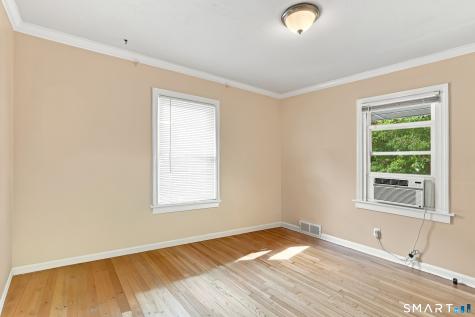 32 Van Buskirk Avenue Stamford CT 06902