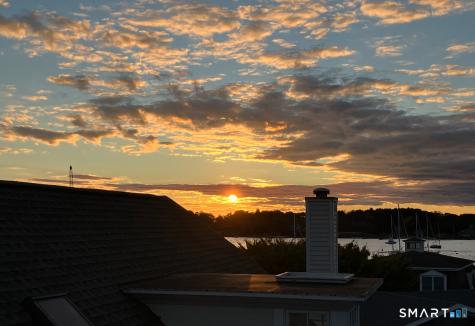 8 Broad Street Stonington CT 06378