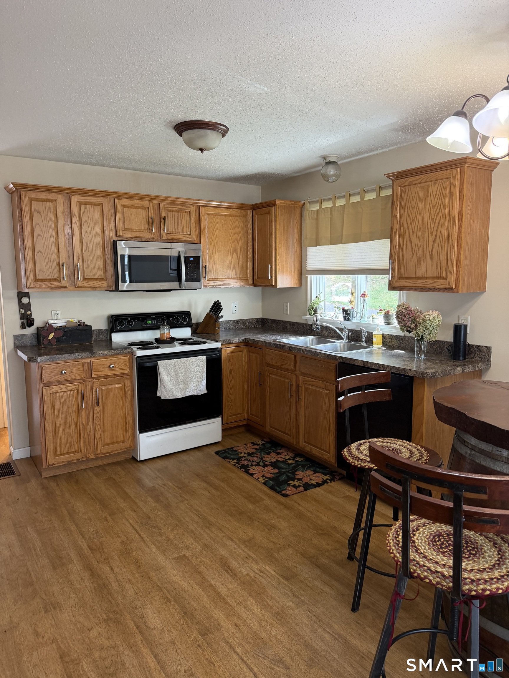 309 C Halladay Drive Suffield CT 06093