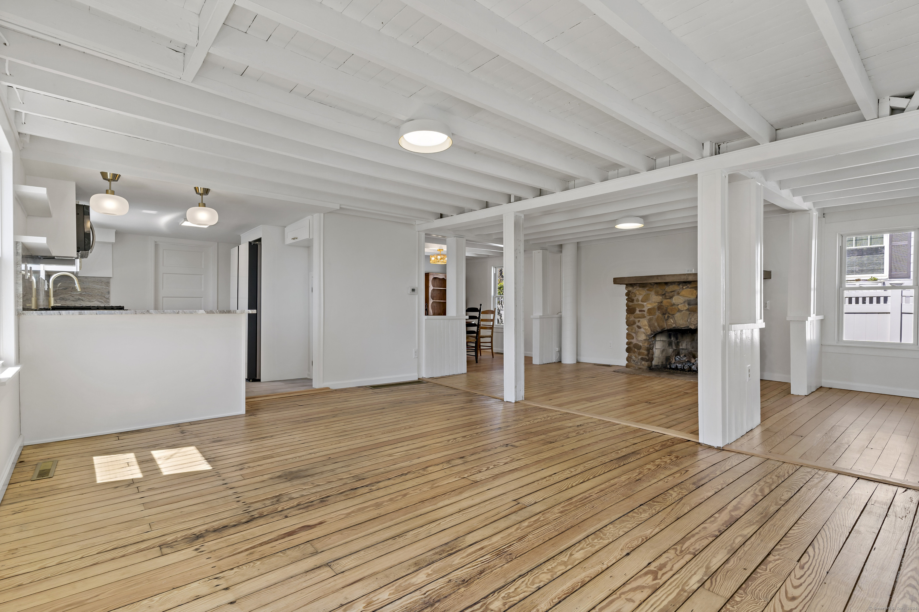 14 Second Avenue Branford CT 06405