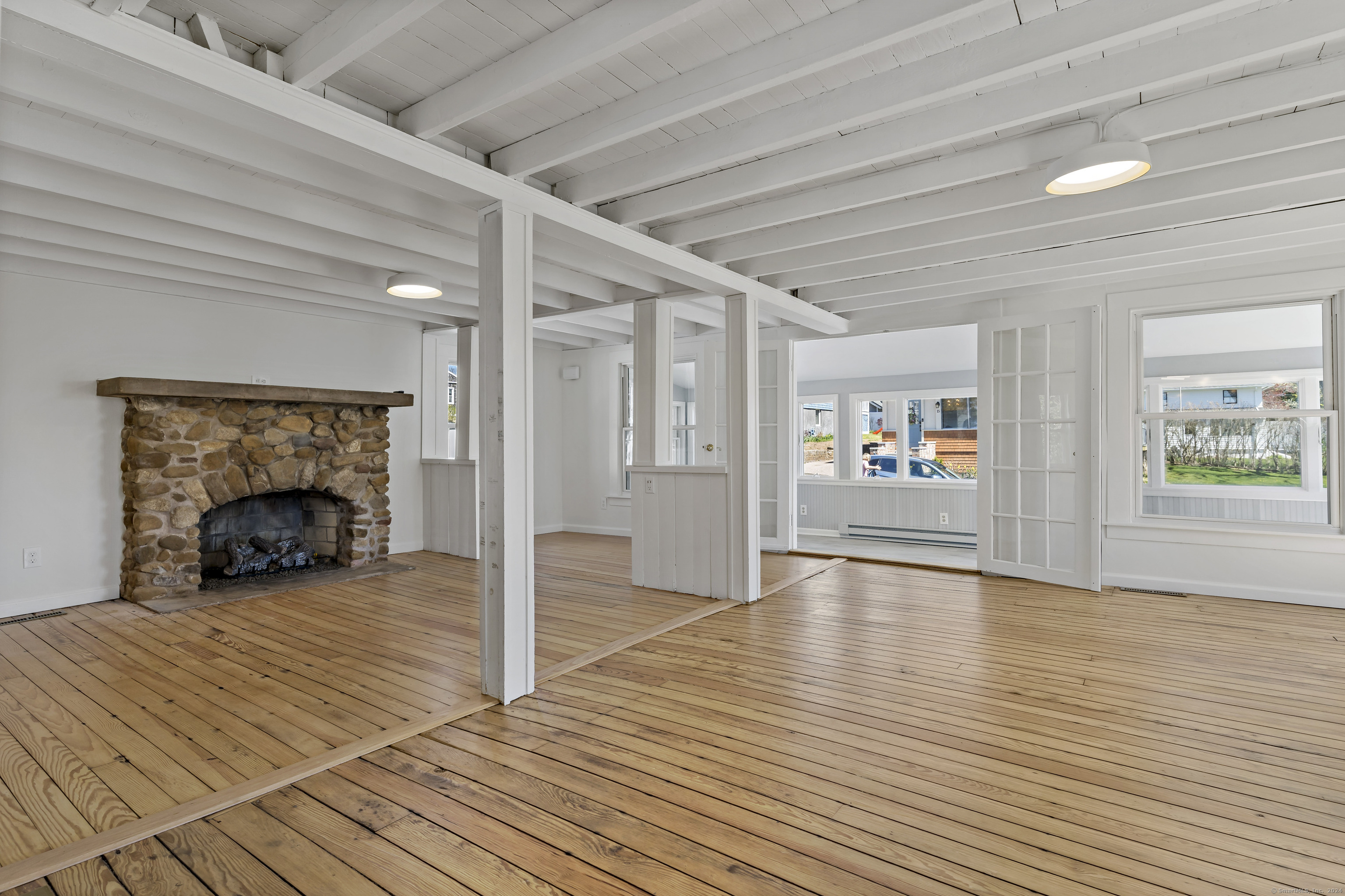 14 Second Avenue Branford CT 06405