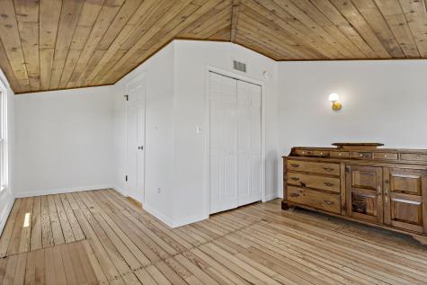 14 Second Avenue Branford CT 06405