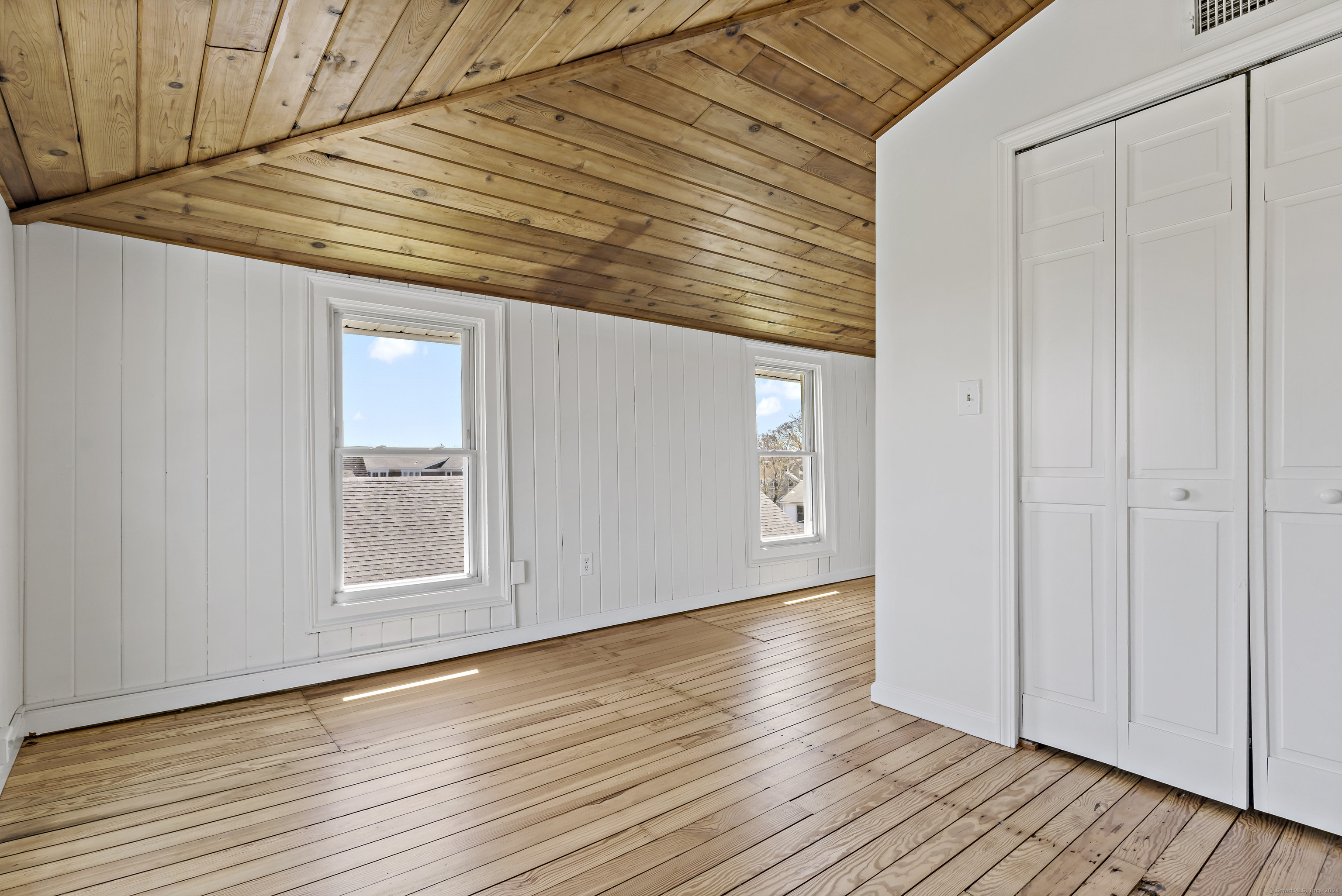 14 Second Avenue Branford CT 06405