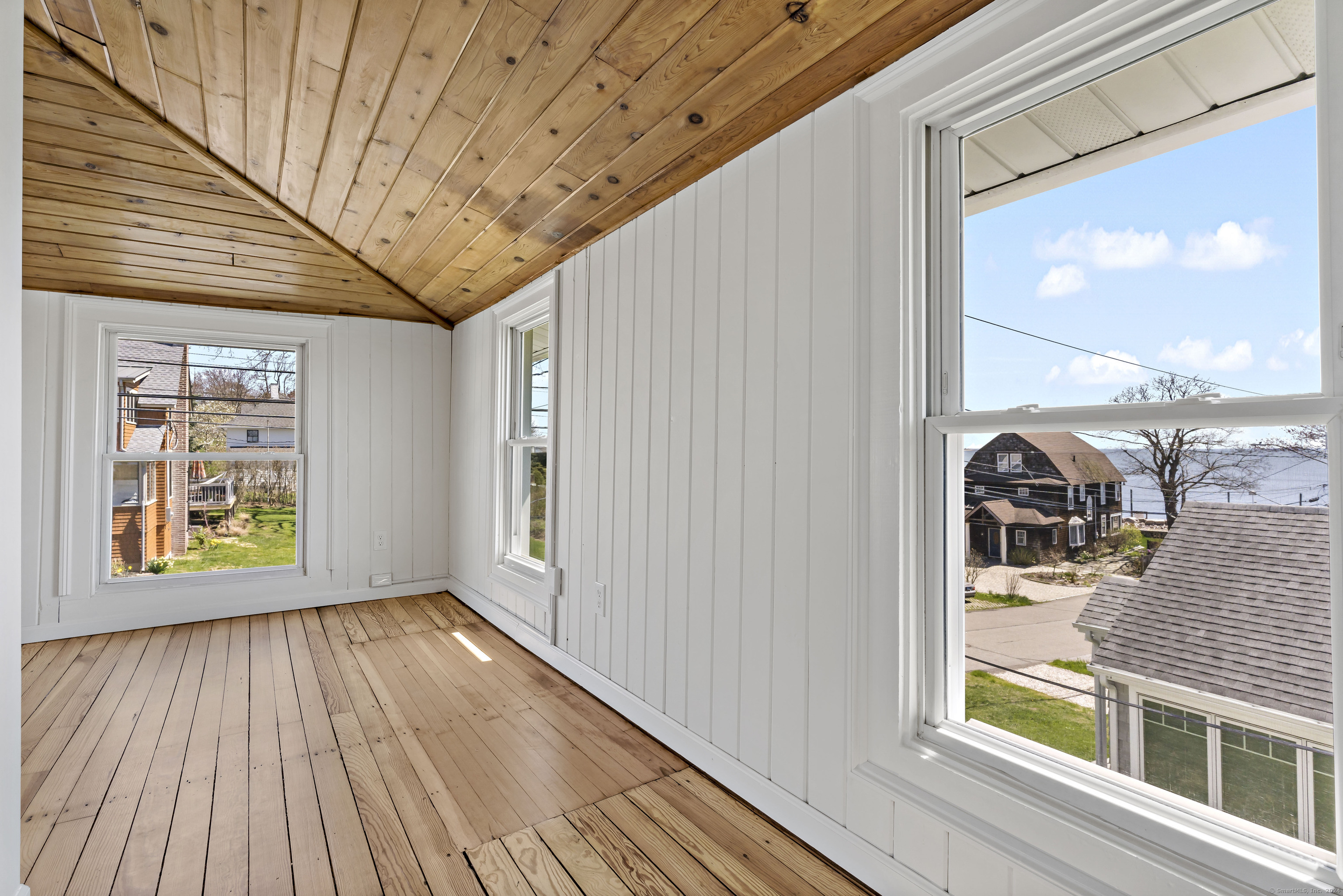 14 Second Avenue Branford CT 06405