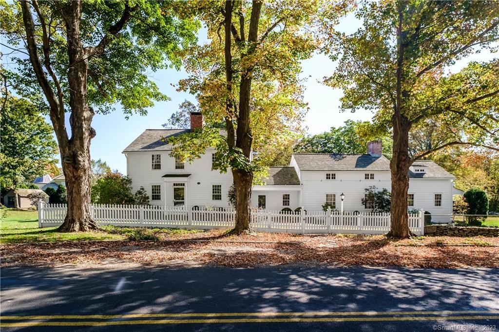2081 North Street Fairfield CT 06824