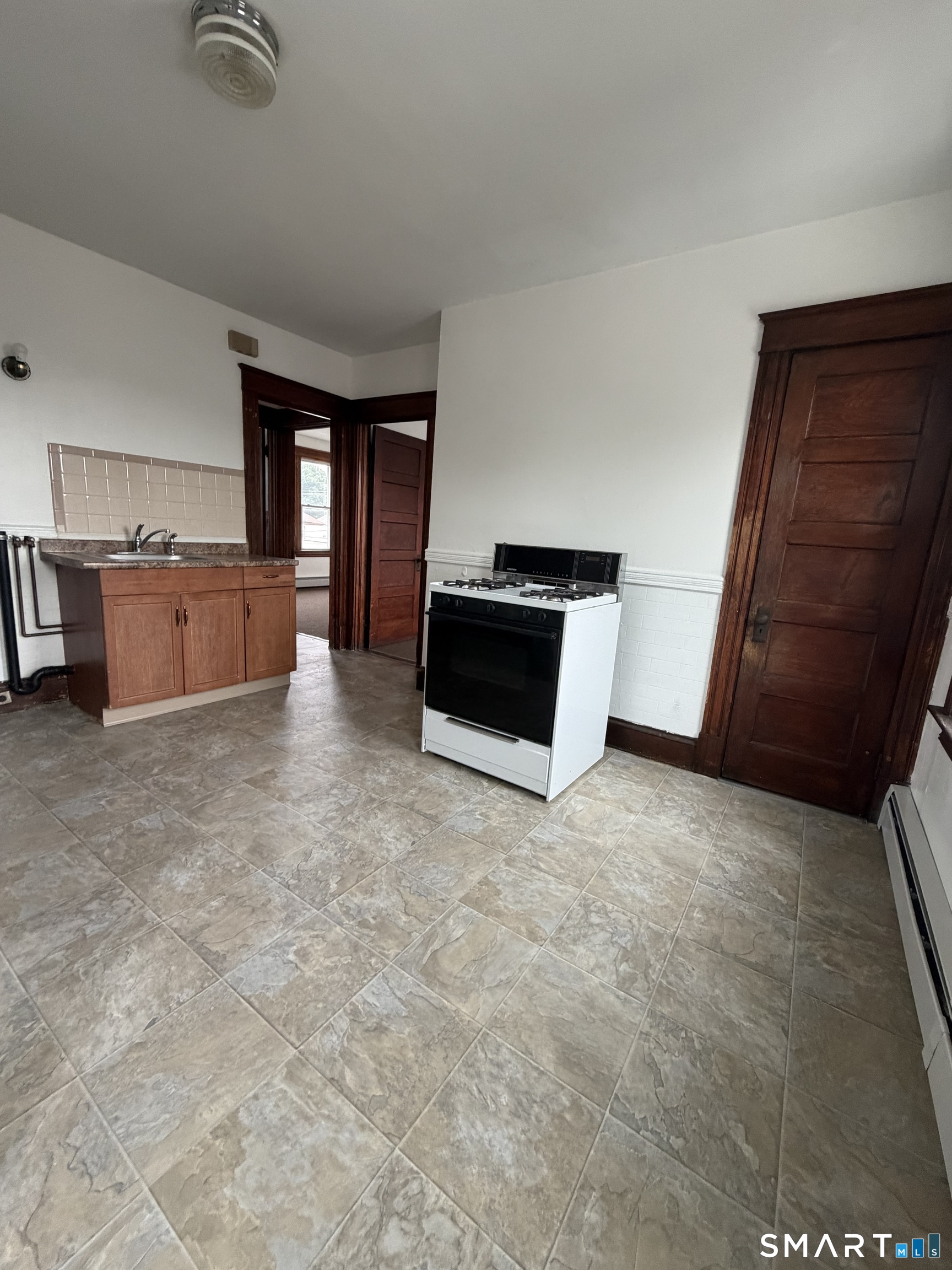 366 Tolland Street East Hartford CT 06108