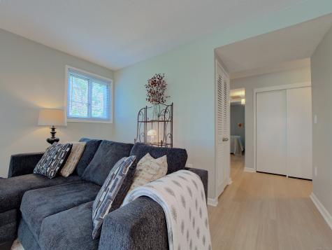 281 Gardner Avenue New London CT 06320