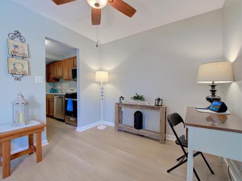 281 Gardner Avenue New London CT 06320