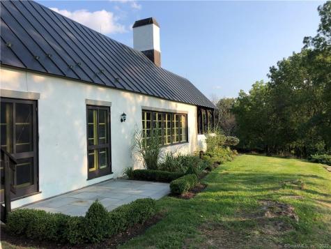 31 Hilltop Road Sharon CT 06069